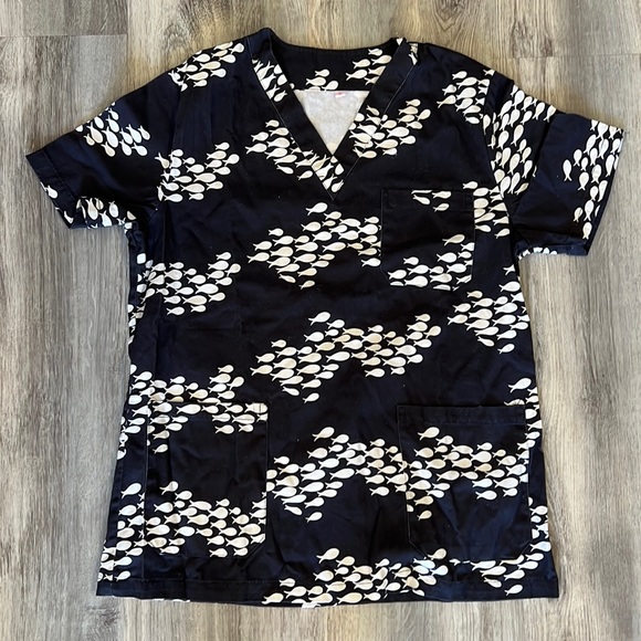 Fighting Eel Tops Fighting Eel Scrub Top Poshmark